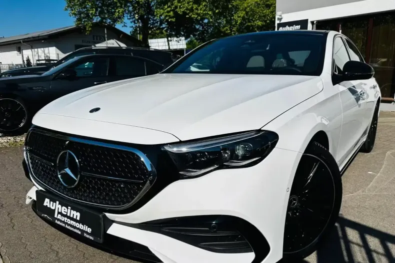 Mercedes-Benz E 200 din 2024 cu 20 km - oferta MER180245 - foto 3