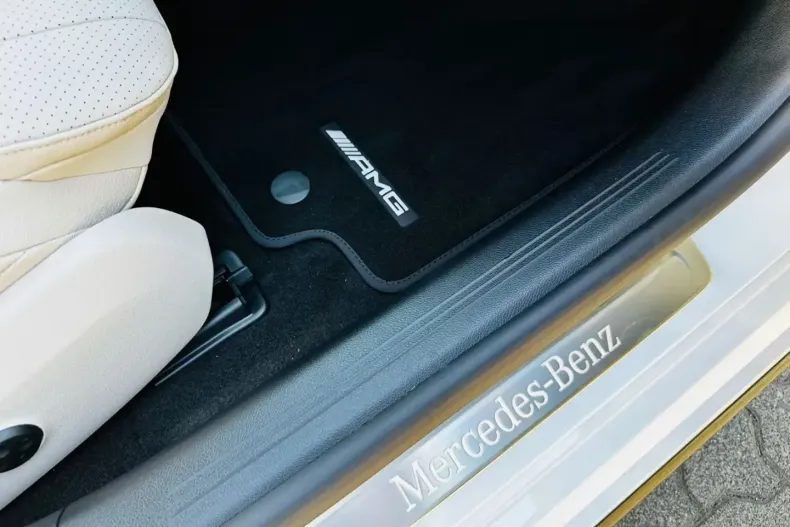 Mercedes-Benz E 200 din 2024 cu 20 km - oferta MER180245 - foto 18