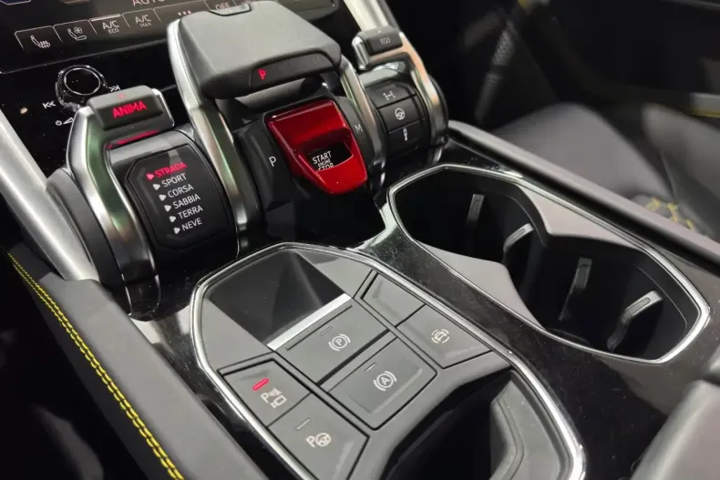 Lamborghini Urus din 2024 cu 52.400 km - oferta LAM180251 - foto 28