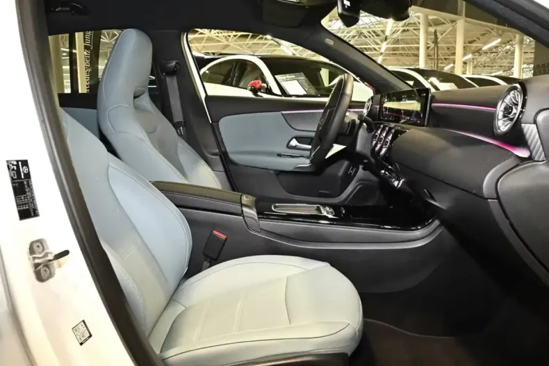 Mercedes-Benz A 250 din 2025 cu 5.000 km - oferta MER180254 - foto 16