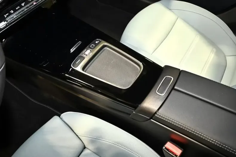 Mercedes-Benz A 250 din 2025 cu 5.000 km - oferta MER180254 - foto 21