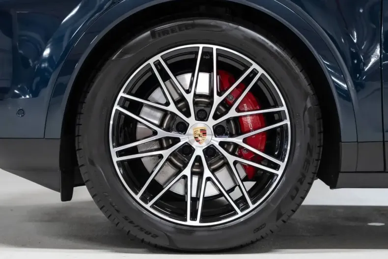 Porsche Cayenne din 2023 cu 28.900 km - oferta POR180257 - foto 6
