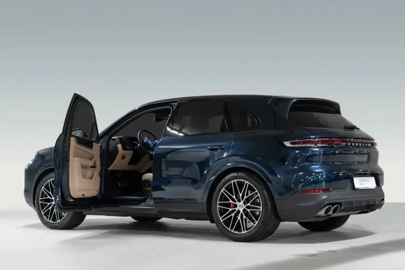 Porsche Cayenne din 2023 cu 28.900 km - oferta POR180257 - foto 7