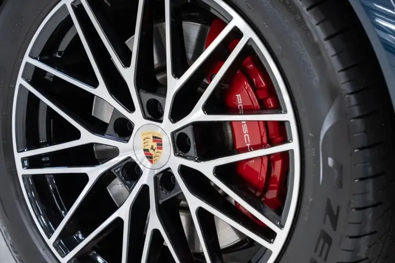 Porsche Cayenne din 2023 cu 28.900 km - oferta POR180257 - foto 13
