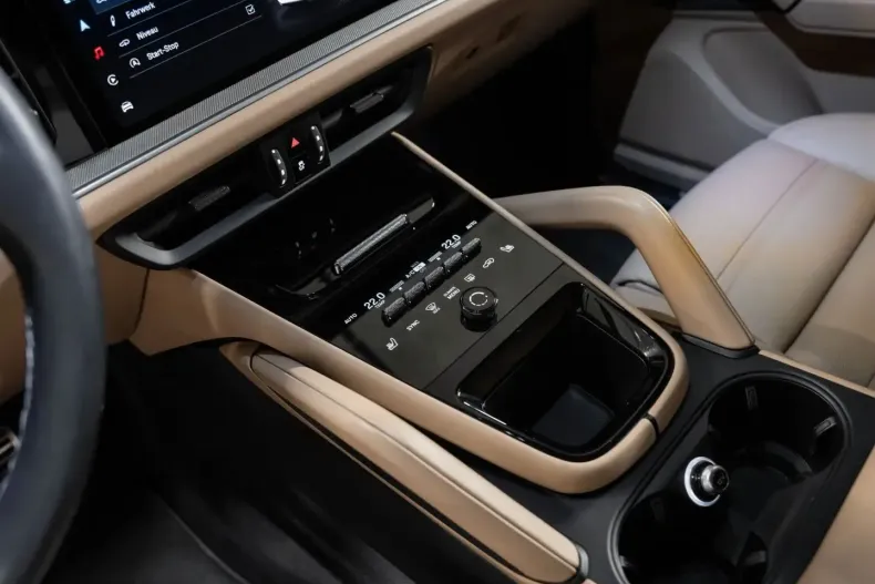 Porsche Cayenne din 2023 cu 28.900 km - oferta POR180257 - foto 20