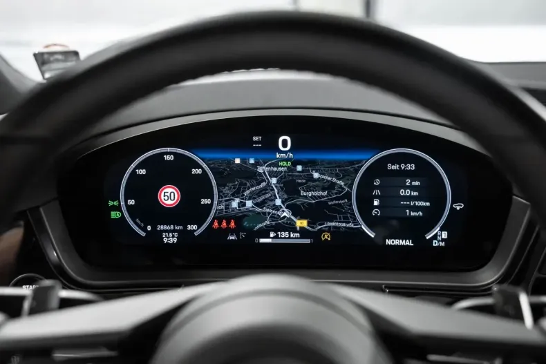 Porsche Cayenne din 2023 cu 28.900 km - oferta POR180257 - foto 23