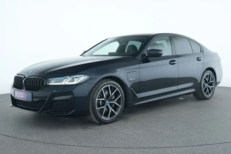 BMW 530 (Seria 5) din 2022 cu 32.602 km - oferta BMW180261 - foto 3