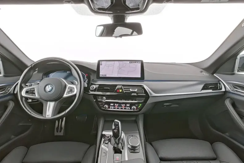 BMW 530 (Seria 5) din 2022 cu 32.602 km - oferta BMW180261 - foto 14