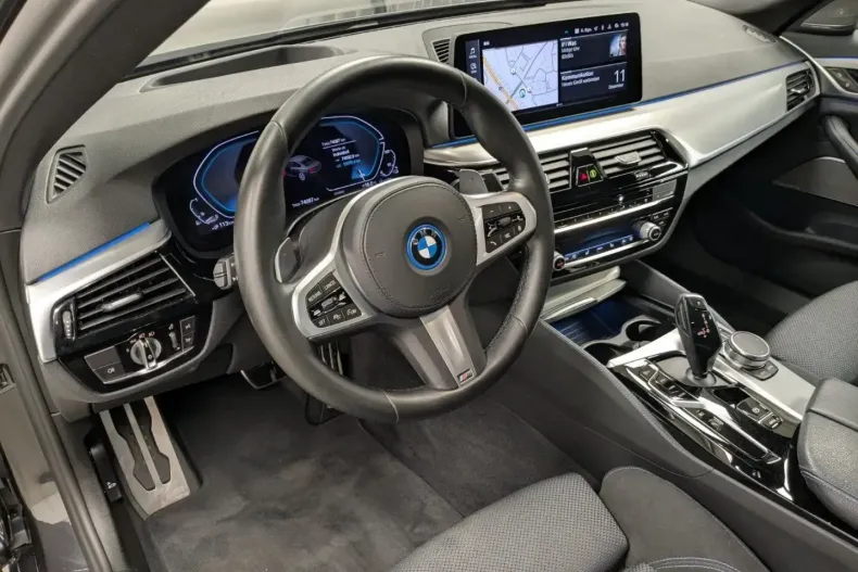 BMW 530 (Seria 5) din 2021 cu 74.091 km - oferta BMW180266 - foto 10