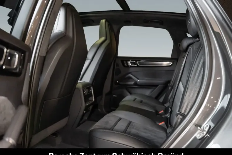 Porsche Cayenne din 2023 cu 49.500 km - oferta POR180271 - foto 7