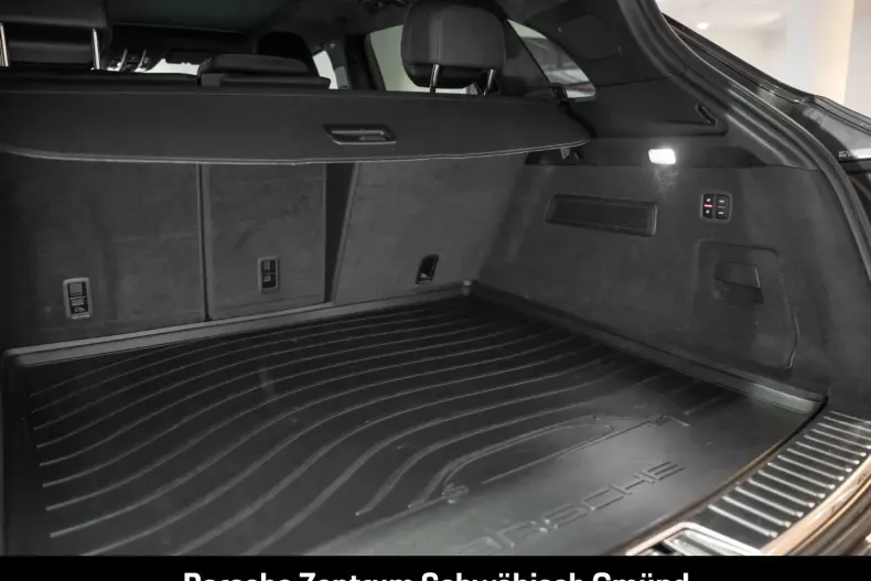 Porsche Cayenne din 2023 cu 49.500 km - oferta POR180271 - foto 8