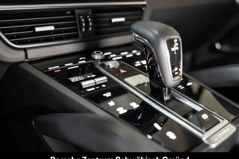 Porsche Cayenne din 2023 cu 49.500 km - oferta POR180271 - foto 26