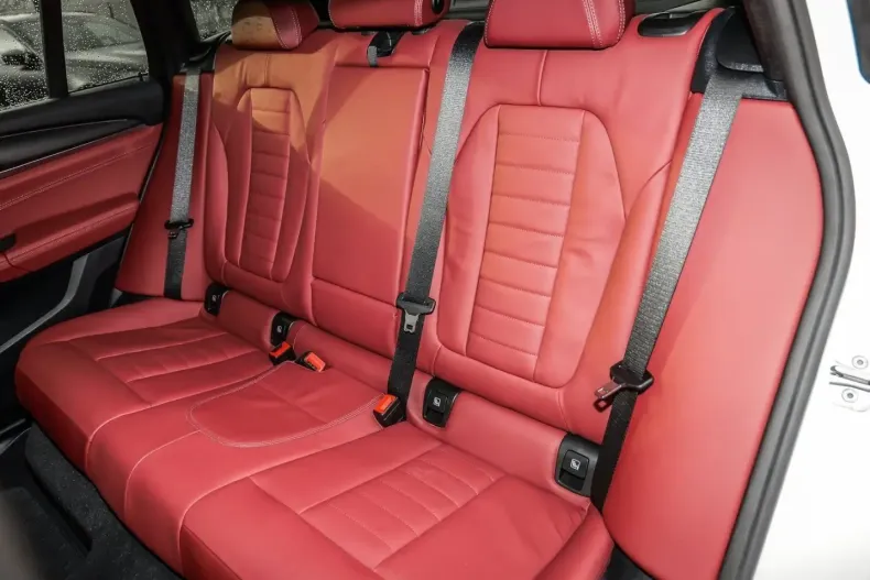 BMW X4 (Seria X) din 2024 cu 16.203 km - oferta BMW180277 - foto 11