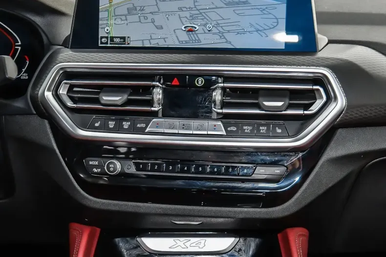 BMW X4 (Seria X) din 2024 cu 16.203 km - oferta BMW180277 - foto 13