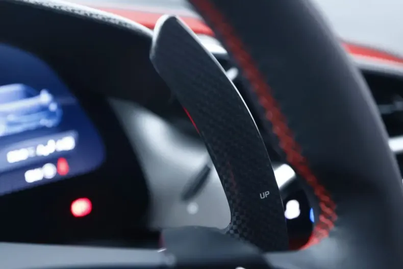 Ferrari 296 GTB din 2024 cu 1.400 km - oferta FER180281 - foto 13