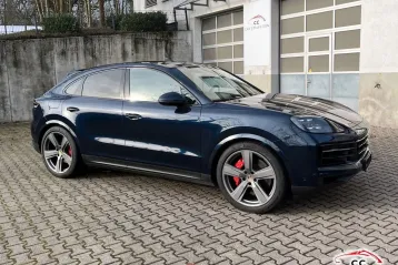 Porsche Cayenne din 2023 - oferta POR180290