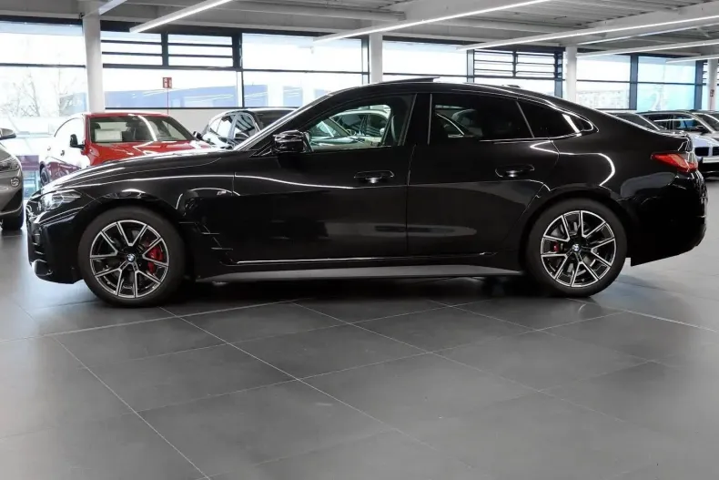 BMW M440 (Modele M) din 2022 cu 71.389 km - oferta BMW180295 - foto 2