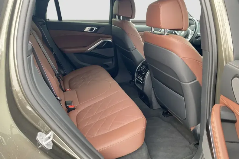 BMW X6 (Seria X) din 2024 cu 29.998 km - oferta BMW180297 - foto 25