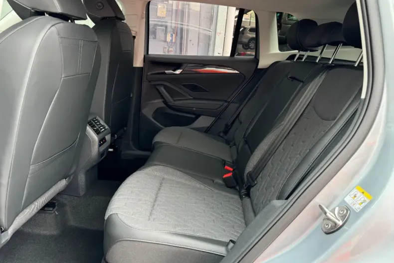 Volkswagen Tiguan din 2024 cu 17.865 km - oferta VOL180303 - foto 7