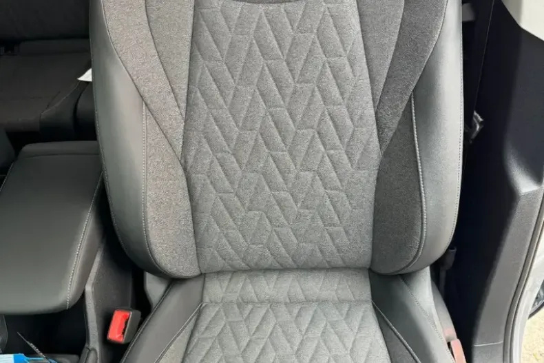 Volkswagen Tiguan din 2024 cu 17.865 km - oferta VOL180303 - foto 9