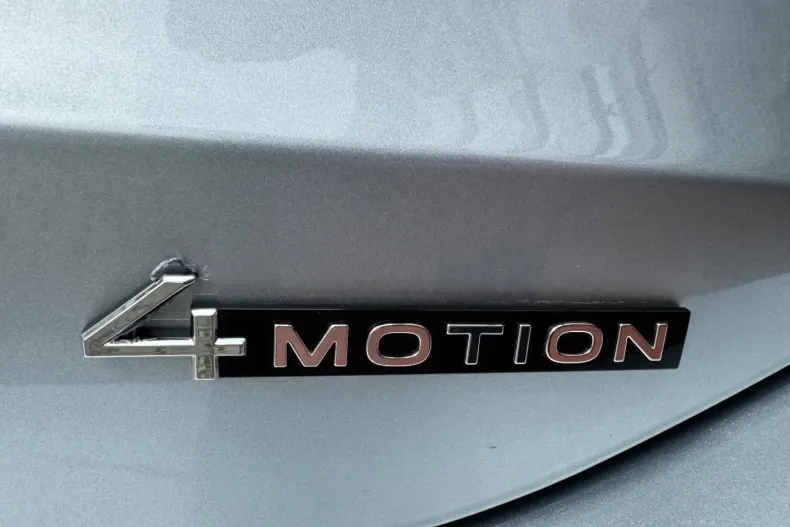 Volkswagen Tiguan din 2024 cu 17.865 km - oferta VOL180303 - foto 23