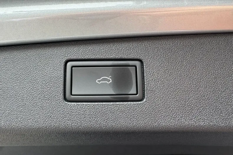 Volkswagen Tiguan din 2024 cu 17.865 km - oferta VOL180303 - foto 27