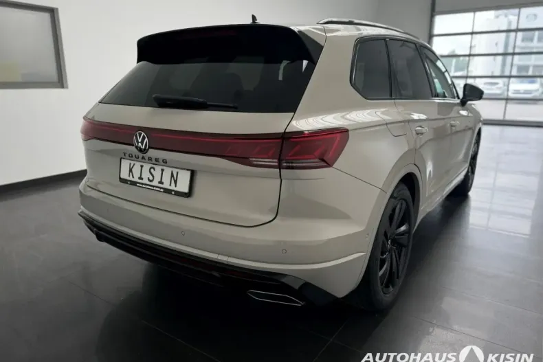 Volkswagen Touareg din 2024 cu 10.182 km - oferta VOL180314 - foto 3