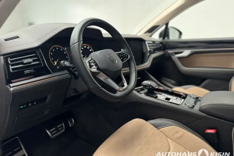 Volkswagen Touareg din 2024 cu 10.182 km - oferta VOL180314 - foto 9