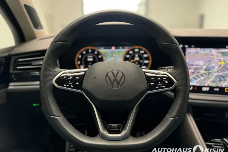 Volkswagen Touareg din 2024 cu 10.182 km - oferta VOL180314 - foto 11