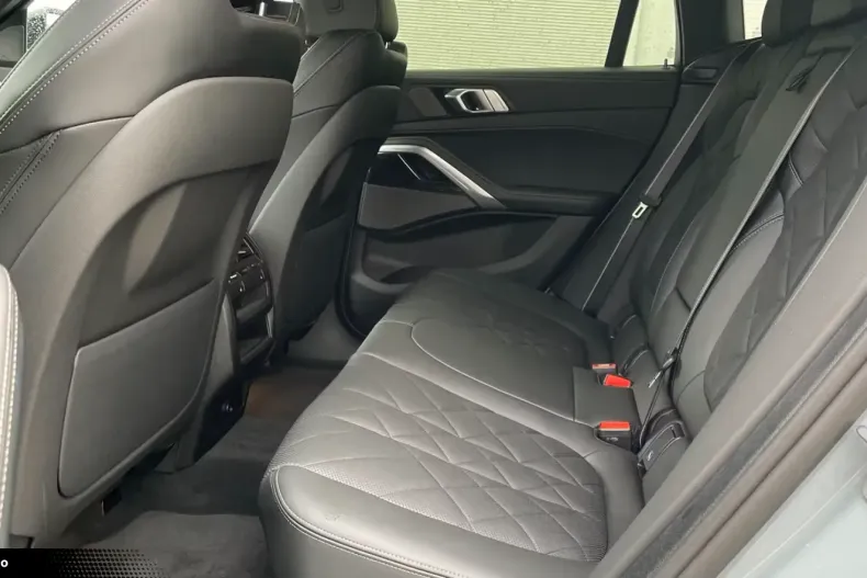 BMW X6 (Seria X) din 2024 cu 16.222 km - oferta BMW180315 - foto 14