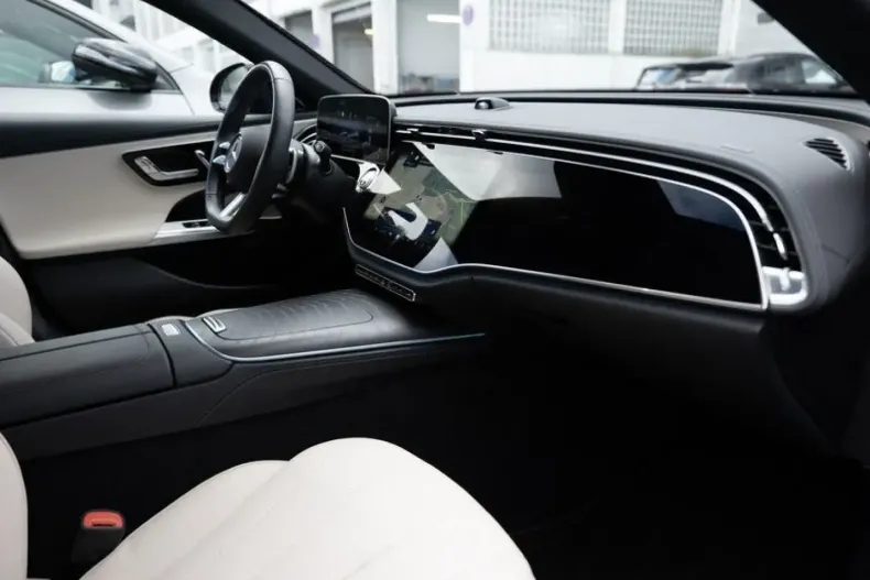 Mercedes-Benz E 220 din 2025 cu 28.113 km - oferta MER180318 - foto 2