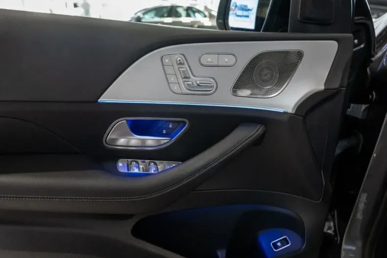 Mercedes-Benz GLE 450 (Clasa GLE) din 2024 cu 36.100 km - oferta MER180320 - foto 24