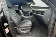 Volkswagen Touareg din 2024 cu 32.300 km - oferta VOL180321 - foto 4