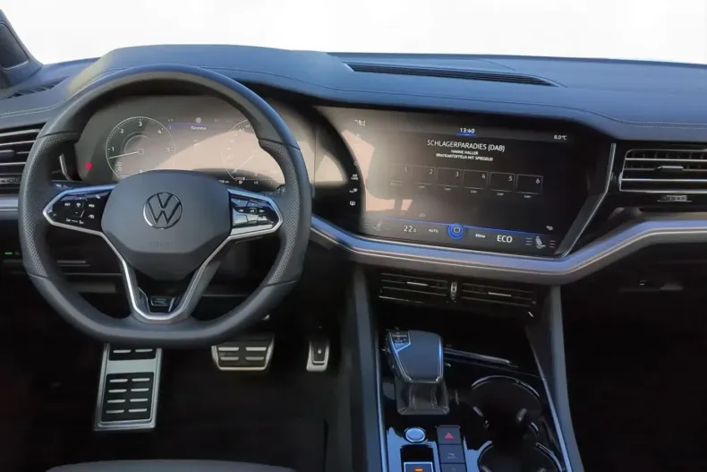 Volkswagen Touareg din 2023 cu 81.900 km - oferta VOL180322 - foto 6