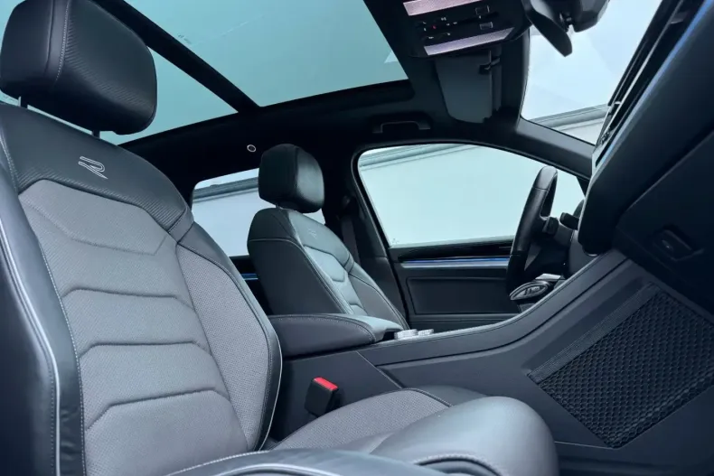 Volkswagen Touareg din 2023 cu 95.400 km - oferta VOL180330 - foto 10