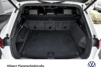 Volkswagen Touareg din 2023 cu 70.089 km - oferta VOL180331 - foto 16