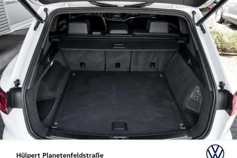 Volkswagen Touareg din 2023 cu 70.089 km - oferta VOL180331 - foto 16