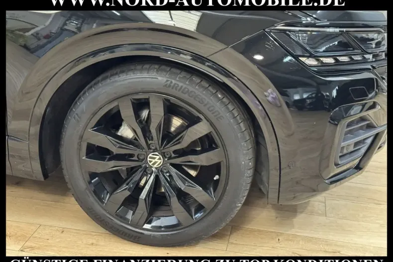 Volkswagen Touareg din 2023 cu 78.161 km - oferta VOL180332 - foto 11