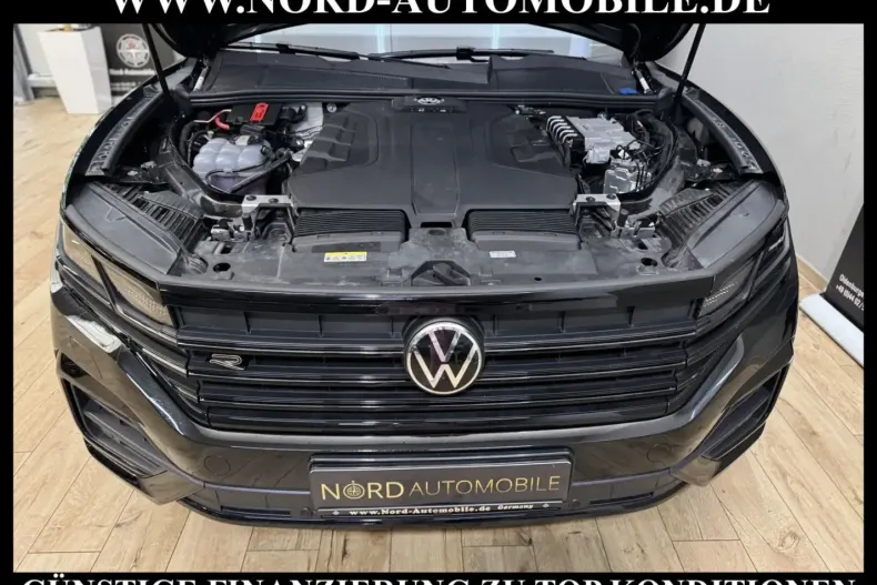 Volkswagen Touareg din 2023 cu 78.161 km - oferta VOL180332 - foto 24