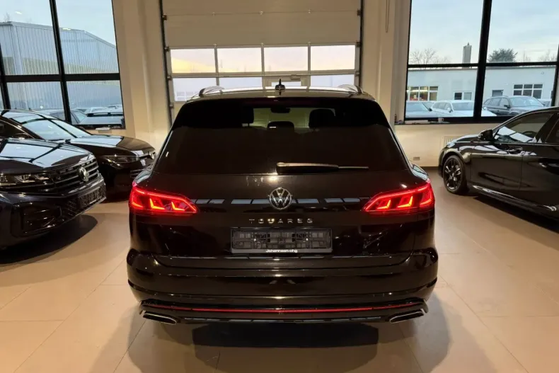 Volkswagen Touareg din 2023 cu 69.204 km - oferta VOL180333 - foto 5