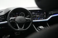 Volkswagen Touareg din 2023 cu 54.000 km - oferta VOL180335 - foto 14