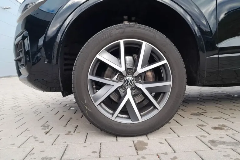 Volkswagen Touareg din 2023 cu 48.900 km - oferta VOL180339 - foto 9