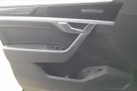 Volkswagen Touareg din 2023 cu 48.900 km - oferta VOL180339 - foto 16