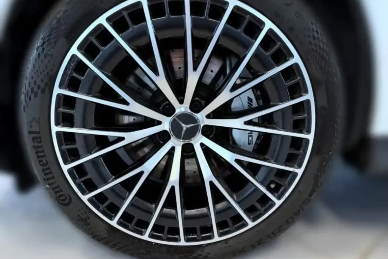 Mercedes-Benz GLC 43 AMG (Clasa GLC) din 2024 cu 10.000 km - oferta MER180351 - foto 19