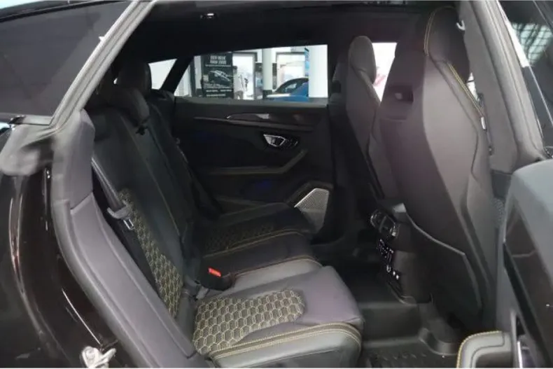 Lamborghini Urus din 2021 cu 91.518 km - oferta LAM180353 - foto 32