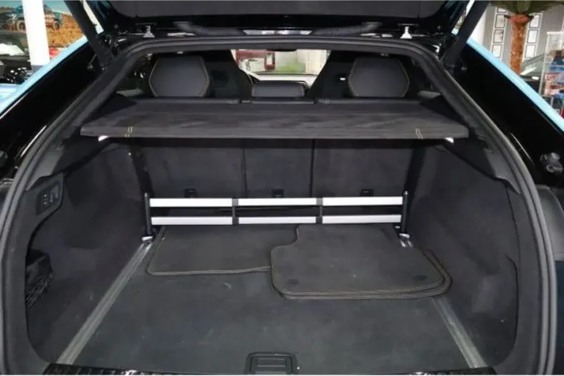 Lamborghini Urus din 2021 cu 91.518 km - oferta LAM180353 - foto 39