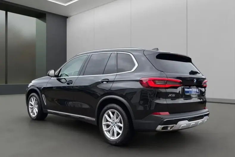 BMW X5 din 2022 cu 83.941 km - oferta BMW180354 - foto 5