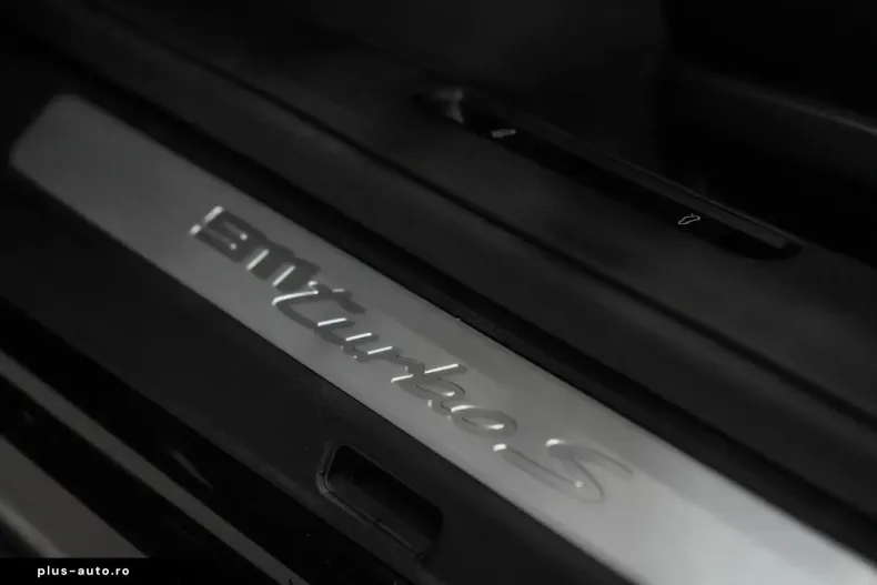 Porsche 911 din 2024 cu 3.718 km - oferta POR180355 - foto 27