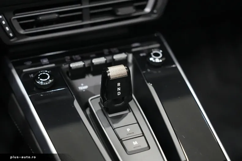 Porsche 911 din 2024 cu 3.718 km - oferta POR180355 - foto 30