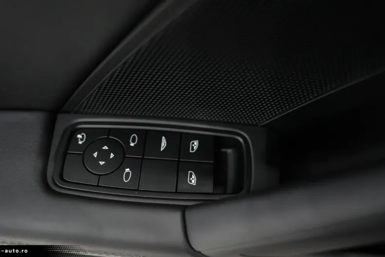 Porsche 911 din 2024 cu 3.718 km - oferta POR180355 - foto 34